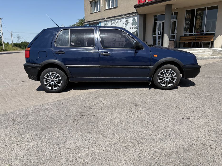 Volkswagen Golf 1993 VIN WVWZZZ1HZPW123183 фото оголошення 4 з 11