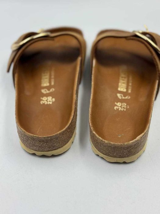Шльопанці Birkenstock Madrid Big Buckle