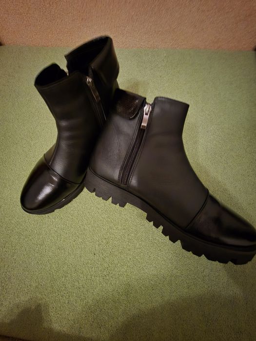 Продам ботинки б/у в отличном состоянии зима р.41, по стельки 26.5