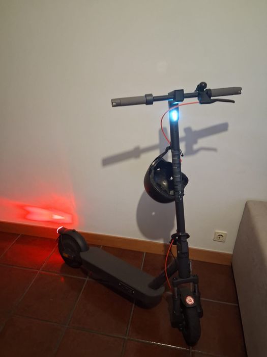 Aceito propostas - Trotinete Xiaomi scooter 5- em ótimo estado