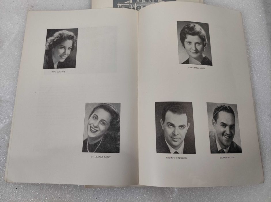 4 programas de ópera do Teatro S. carlos - anos 60