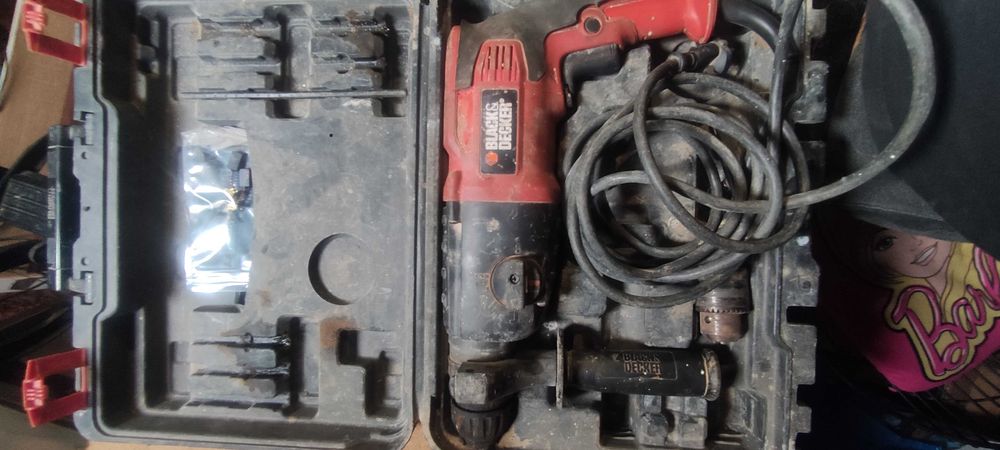 Berbequim SDS+ Black & Decker KD750