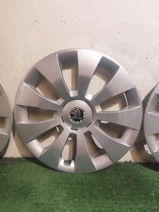 Kołpaki OE Skoda SuperB 16"
