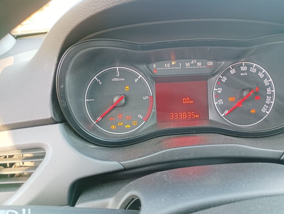 Opel Corsa 1.3 CDTI Comercial impecável e com Ar condicionado