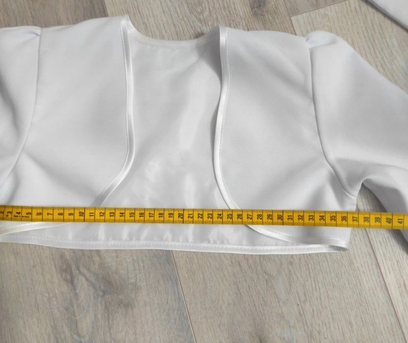 Alba komunijna dla dziewczynki