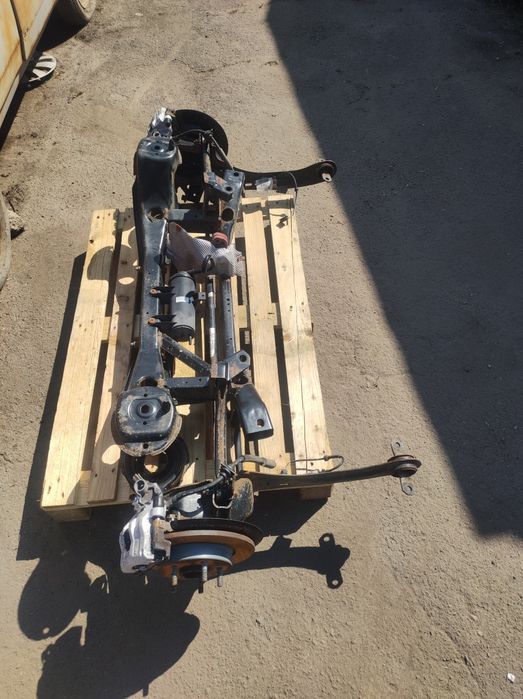 Балка підрамник форд фокус 1 2 3 разборка ford focus 2 3