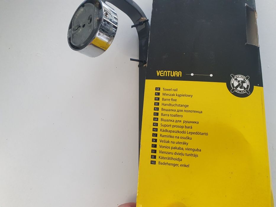 Uchwyt na ręczniki wieszak kąpielowy 62cm