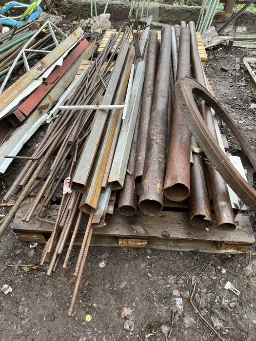 Трубы уголки листы  полоса металические