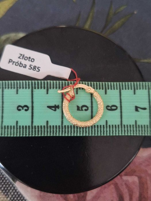 Złote kolczyki diamentowane, p. 585,14K WALENTYNKI