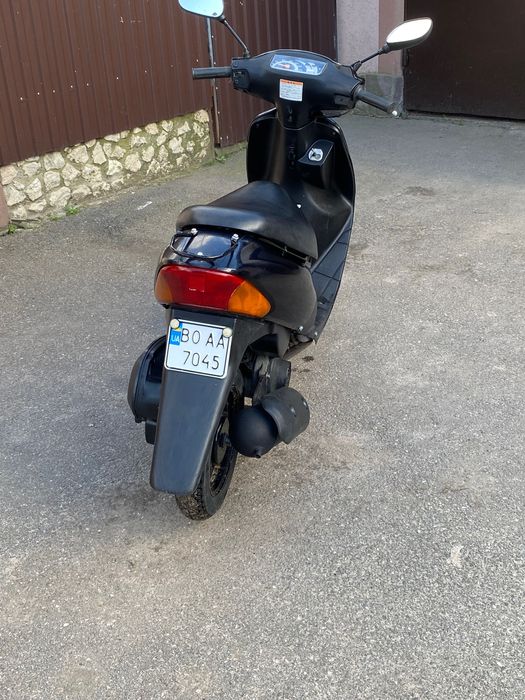 Скутер сузукі лец 2