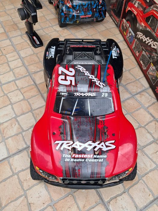 R .C .s  TRAXXAS  Excelente Estado.    2  por 1