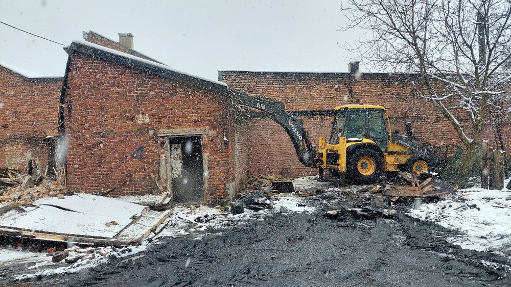 Usługi koparką Rozbiórki Wyburzenia prace ziemne