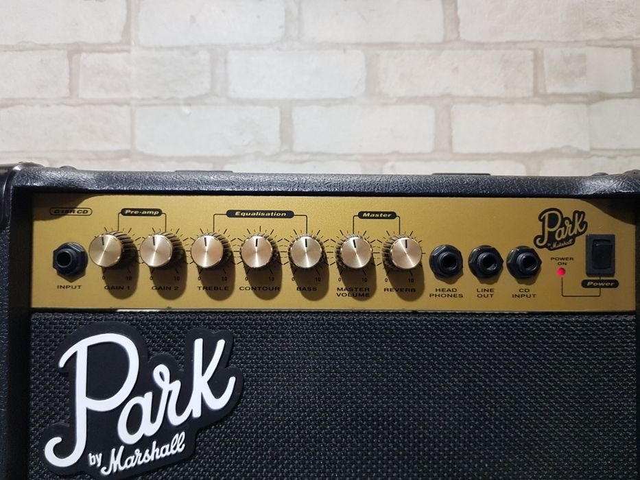 30/15 ВтКомбопідсилювач/комбоусилитель Park Marschall/Trademark