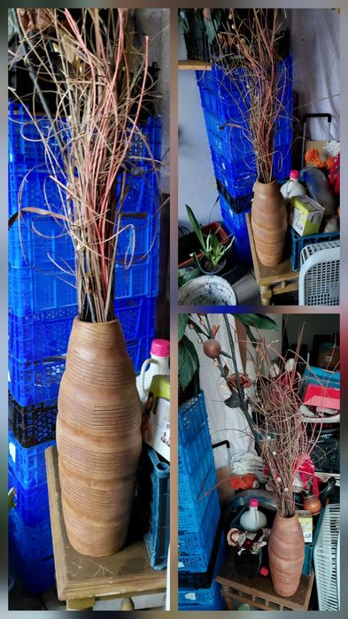 Jarra para flores com ramo artificial 8€