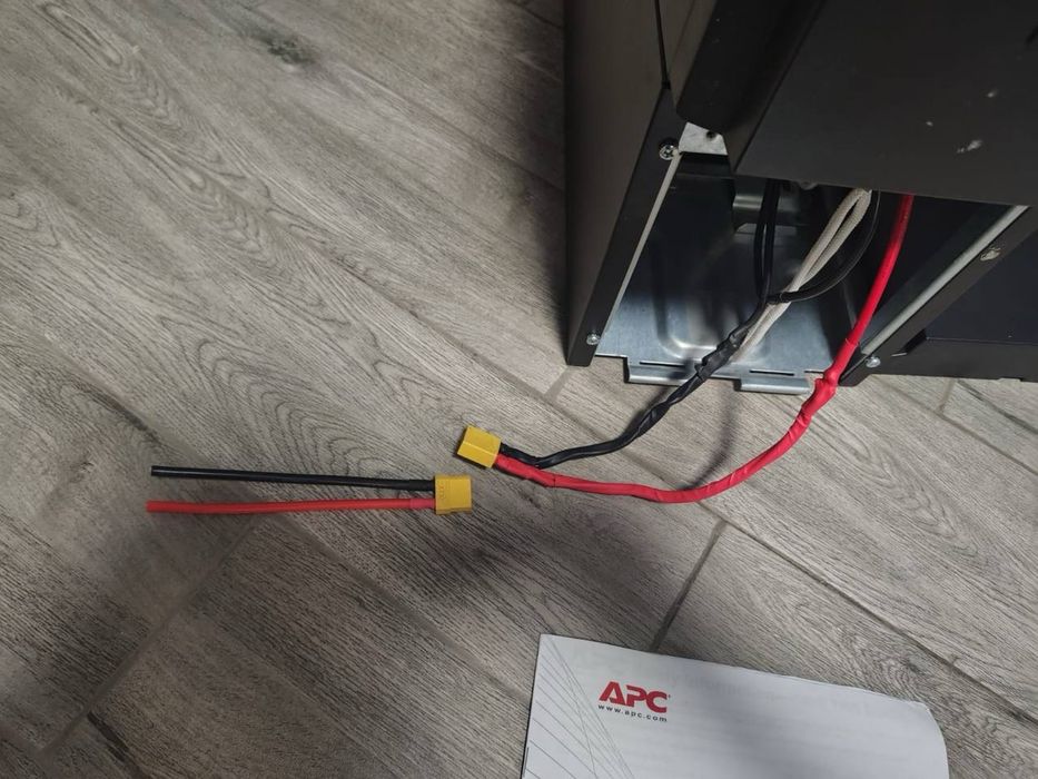 ДБЖ APC Smart-UPS 3000VA / 48 в без АКБ