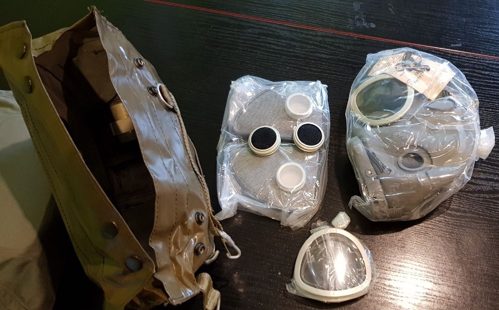Maska buldog mp4 przeciwgazowa pgaz survival stan fabryczny