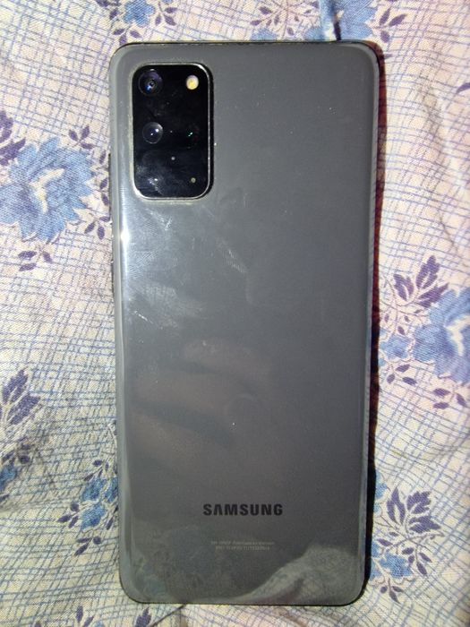 Samsung Galaxy s20 plus