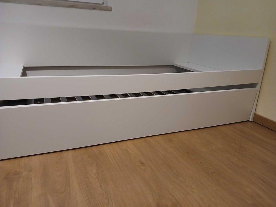 Cama dupla p/ colchões 1.90*90