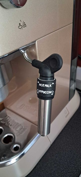 Máquina de Café Delonghi Dedica