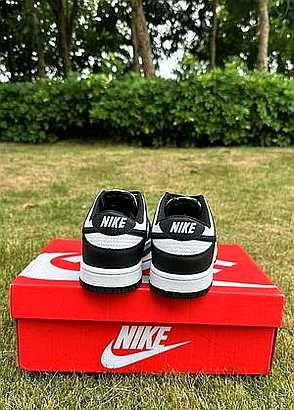 Nike Dunk Low Retro R.37.5