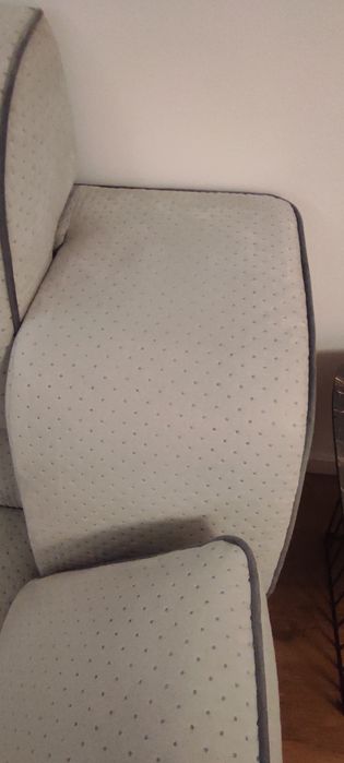 Sofá cinza "Gear", da marca LUÌS SILVA