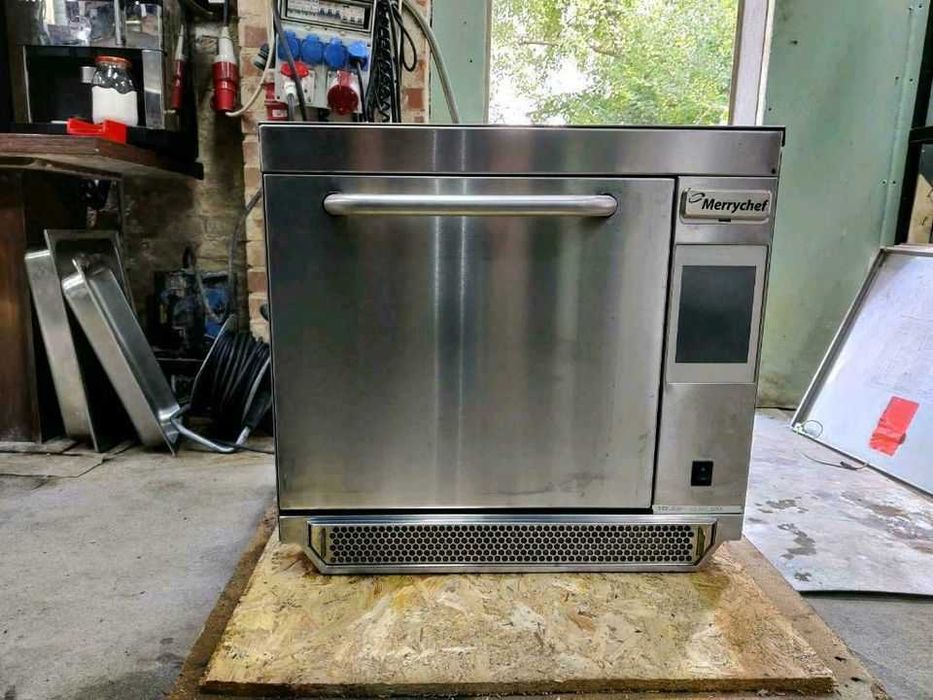 Продам турбопечь Merrychef E3 2017 года выпуска, как новая