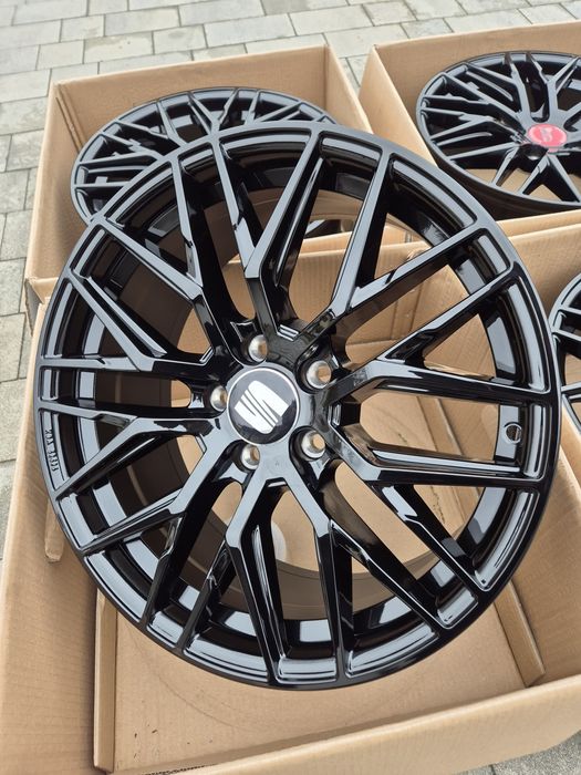 Felgi 18" 5x112 VW Audi BMW Mercedes Skoda Mini Cupra MG TPMS Czarne Nowe | #RS4