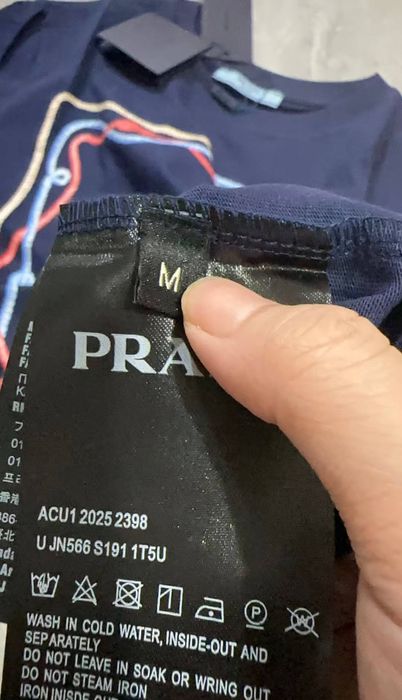 Нова модна синя футболка прада Prada