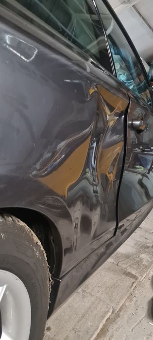 Naprawy skutków gradobicia, akty wandalizmu, szkody parkingowe parking