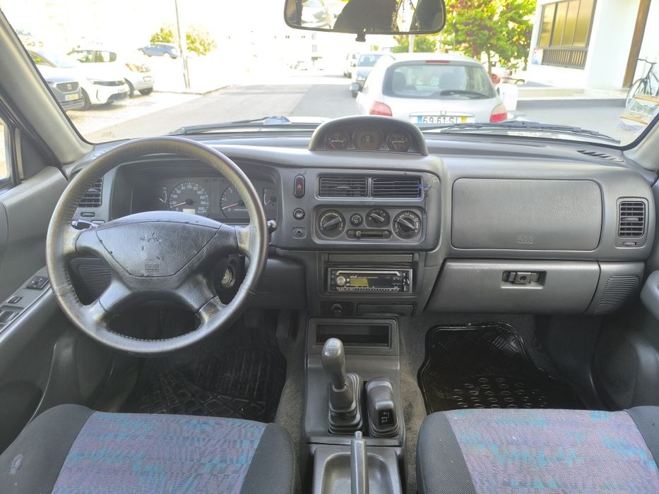 Mitsubishi Pajero Sport 4x4 1999 2.5 De Cilindrada