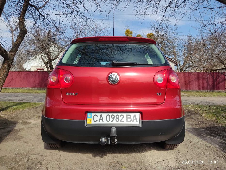 Продам VW Golf 5
