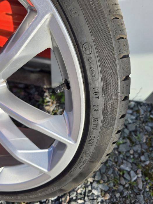 Kola zimowe Audi A5 A4 255/35R19 Continental  S-line