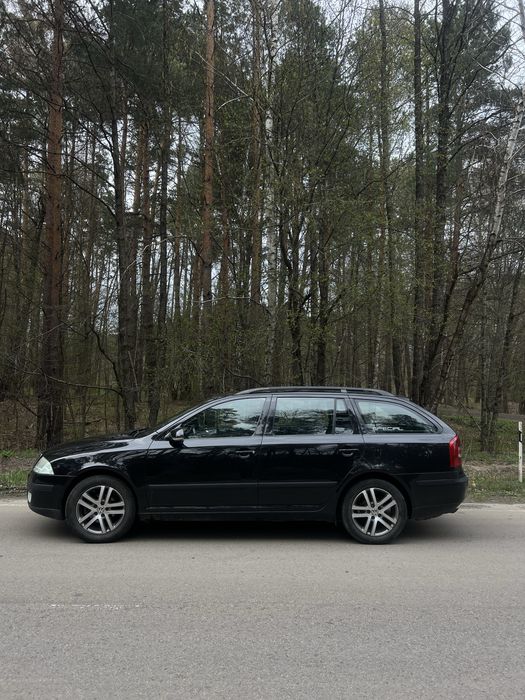 Продаю гарну шкоду! Skoda Octavia a5 1.6 mpi