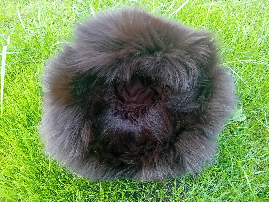 Nowa czapka z futrem lisa