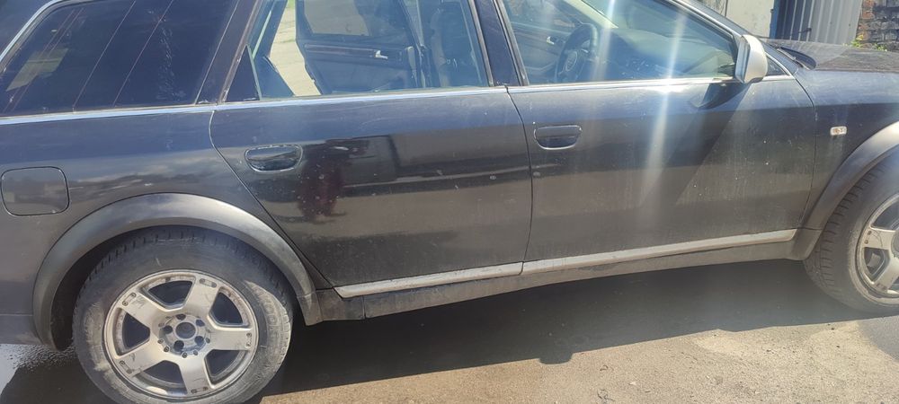 Продам Ауди A6 C5 аллроут