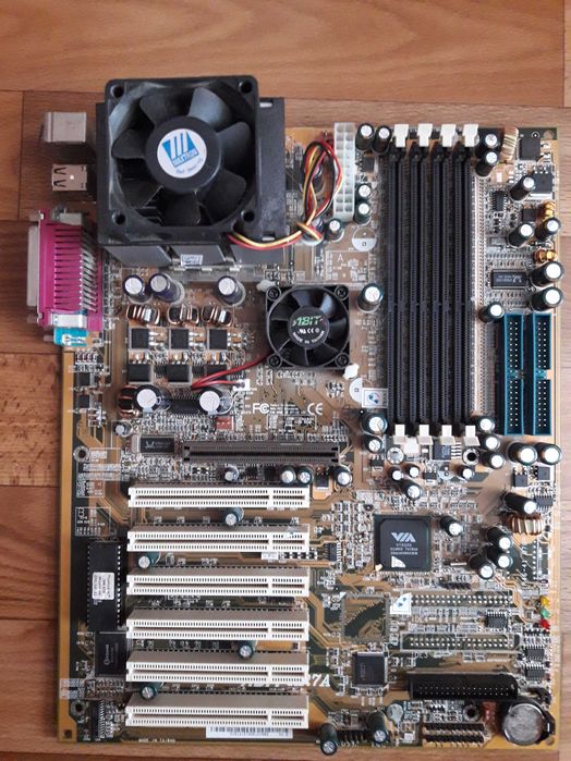 Продаються б/в комплектуючі для комп'ютера