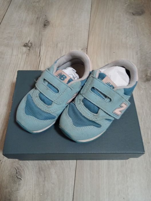Кросівки дитячі New balance 23-24 розмір