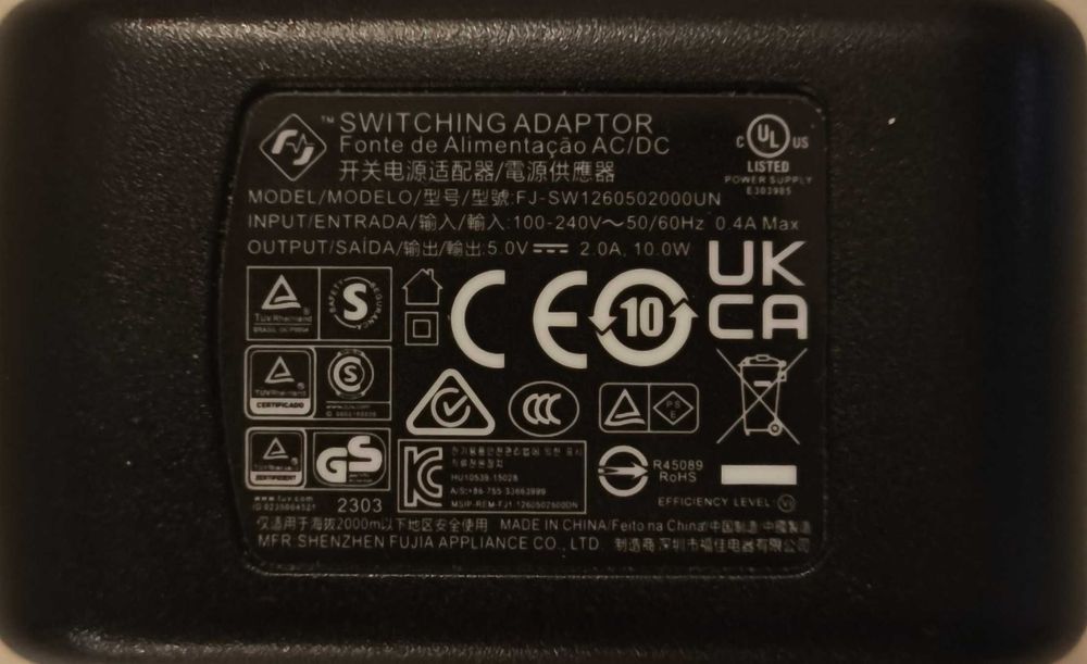 Zasilacz impulsowy USB 5V 2A (10W) – 3 wymienne wtyczki EU / US / UK