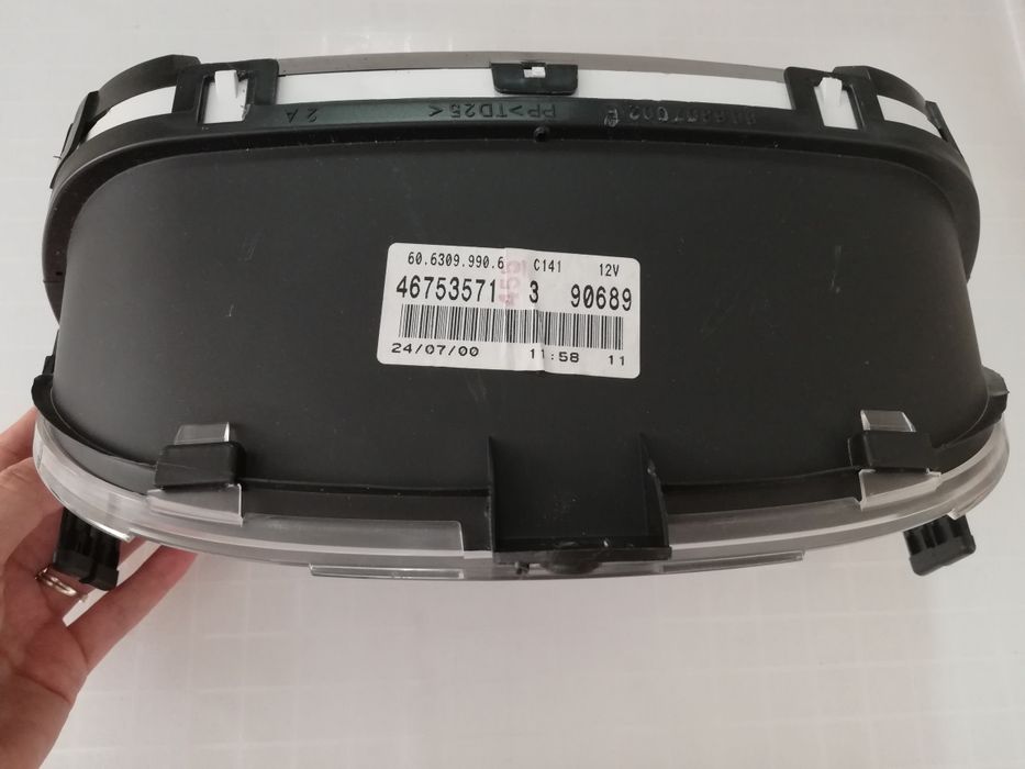 Quadrante Conta Km Painel Instrumentos Fiat Punto 2000 - NOVO