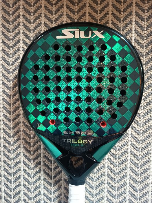 Raquete Padel siux Trilogy pro 4