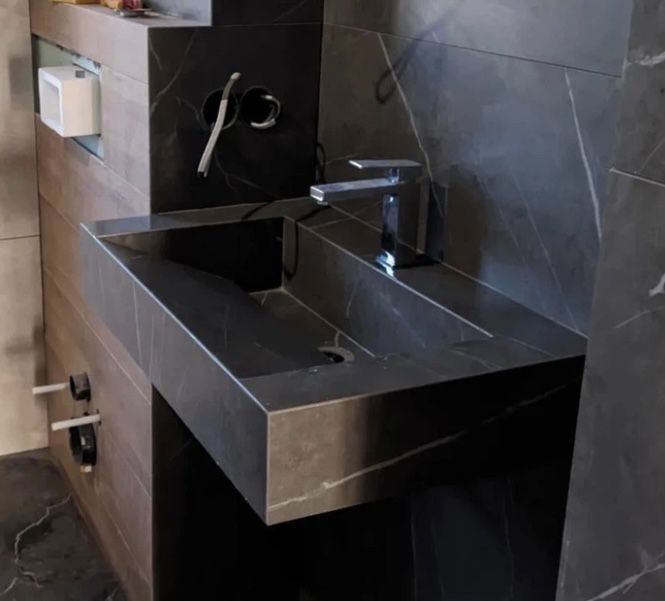 Умивальник з Керамограніта