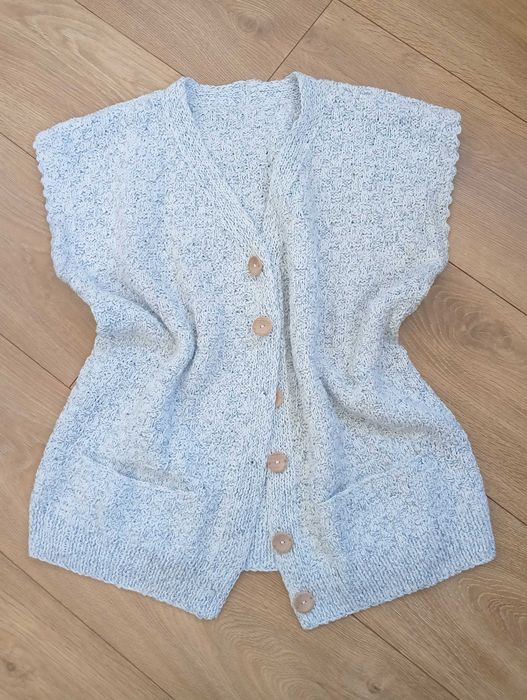 Kamizelka handmade z wełny 38-40