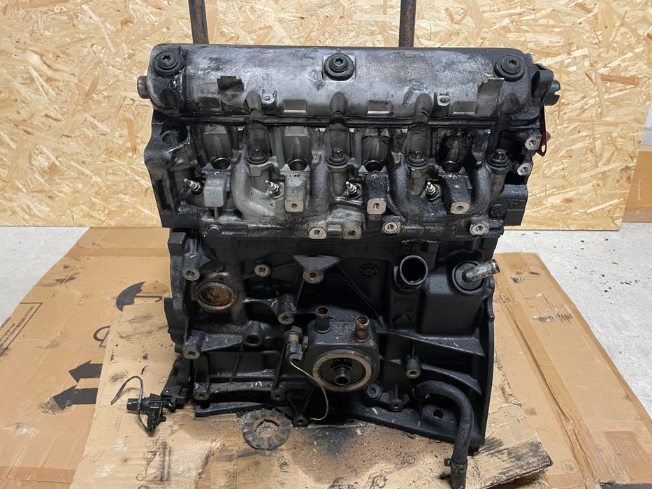 Silnik Słupek F9Q B264 Suzuki Grand Vitara II 1.9 DDIS Przebieg 190tys