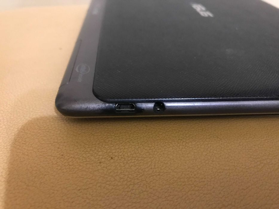 Планшет Asus ZenPad 10 3G 16GB Black P021(Z300CG)