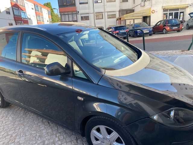 Vendo carro Seat Aleta XL