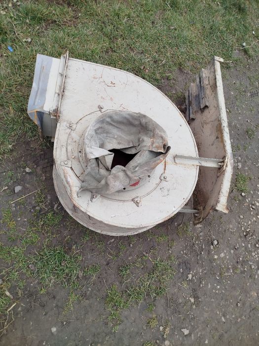 Wentylator przemysłowy fi400 do przechowywalni suszarni