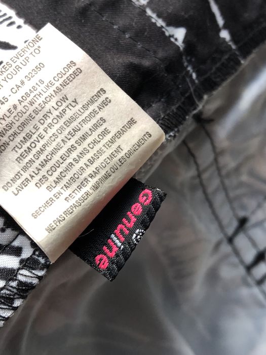 Calções de Banho Volcom Dinosaur 32 (NOVO)
