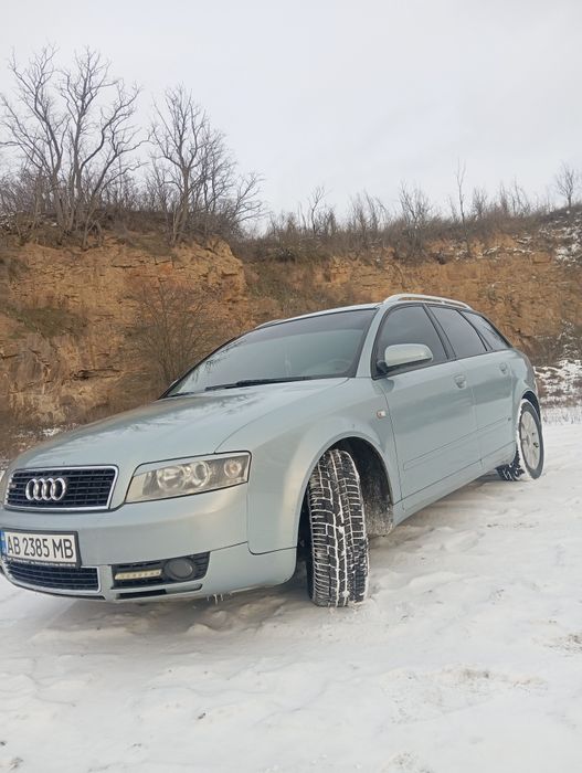 Продам ауді а 4 в доброму стані 1.8 турбо
