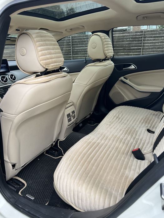 Mersedes benz - GLA 250