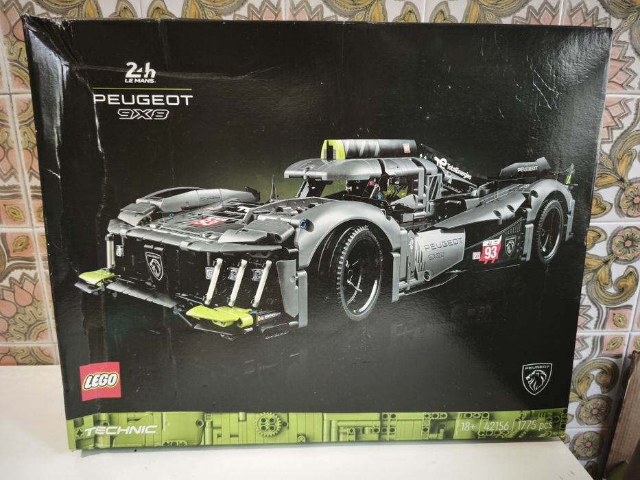 Lego techenic Peugeot 24H Le Mans
